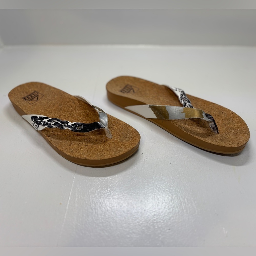 Reef Cushion Court Twist Flip Flops Women’s Size 6 Cork Footbed Black White - Picture 3 of 11